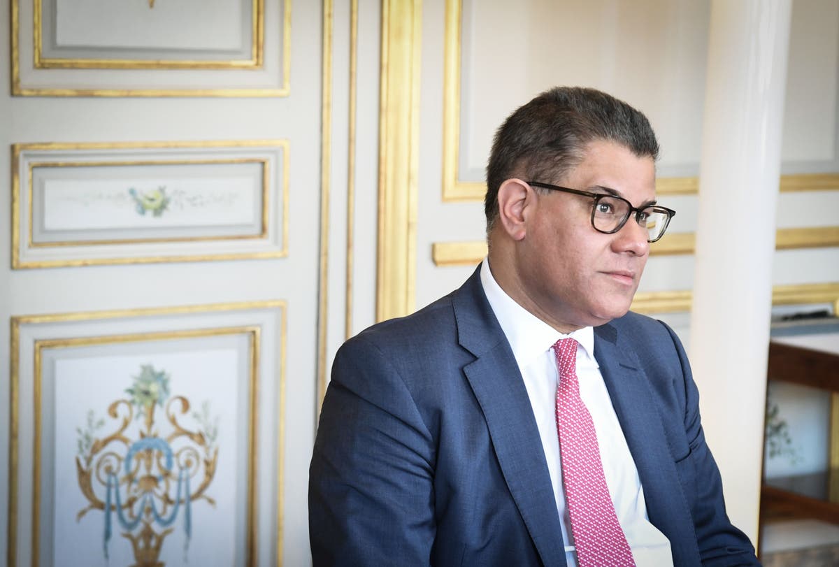 UK councils lead international call to stem fossil fuel supply UK councils lead international call to stem fossil fuel supply