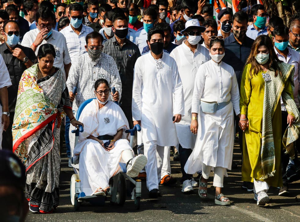 <p>Chief minister of West Bengal Mamata Banerjee in a wheelchair along with other party leaders in a political rally in Kolkata a couple of days after an alleged attack on her</p>