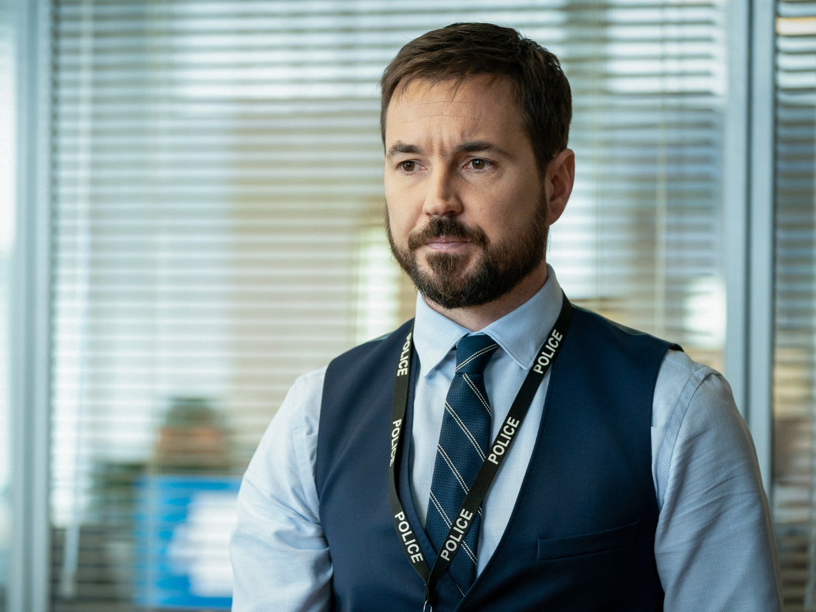 Steve Arnott (Martin Compston) is seen struggling with an addiction to painkillers in the latest series of Line of Duty