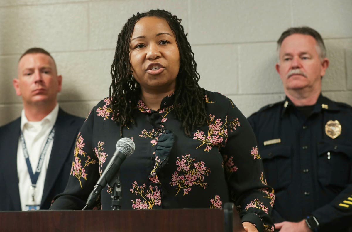 Charlottesville mayor's poem about city, racism 'hits nerve' Twitter