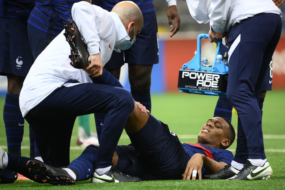 Anthony Martial injury: Manchester United hit by major blow with