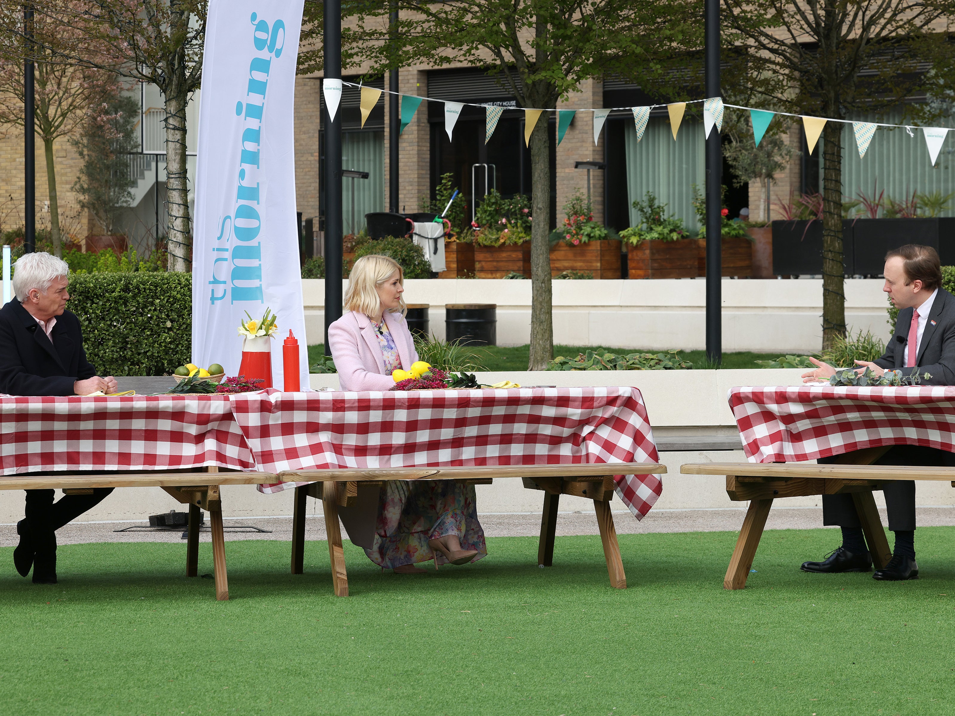 <p>Mr Hancock was quizzed about the bold <a href="/extras/indybest/house-garden/pampas-grass-dried-buy-uk-b1797115.html">decor</a> choice by Holly Willoughby and Philip Schofield on ITV’s This Morning</p>