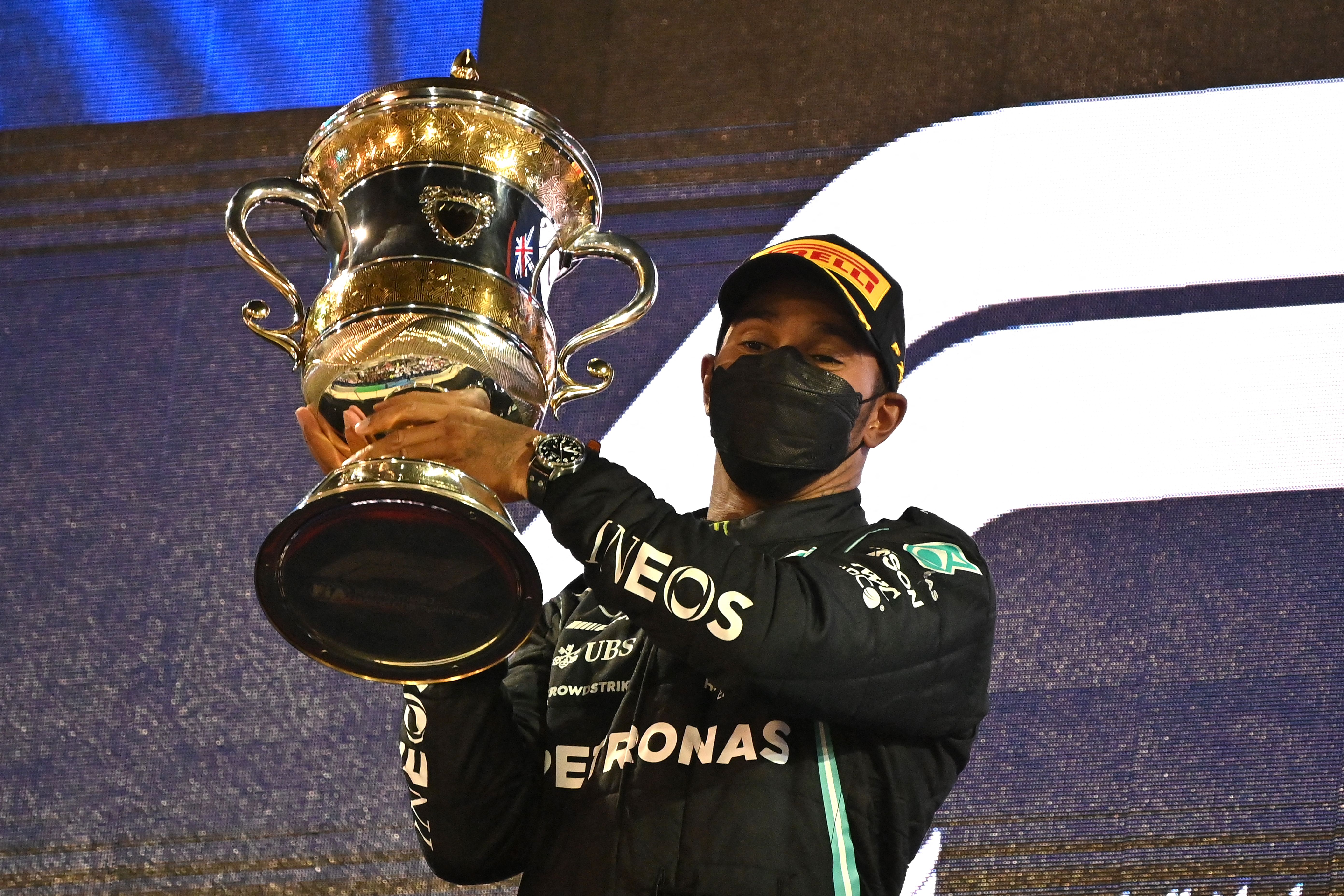 Hamilton edged Verstappen to an ‘impossible’ win in Bahrain