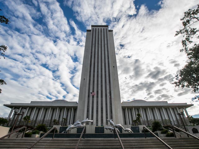 Una vista del edificio del Capitolio del Estado de Florida el 10 de noviembre de 2018 en Tallahassee, Florida.