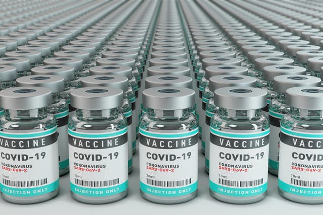 <p>El gobierno de Estados Unidos le ha dado a Johnson & Johnson el control de una fábrica donde un error arruinó millones de dosis de una vacuna COVID-19</p>