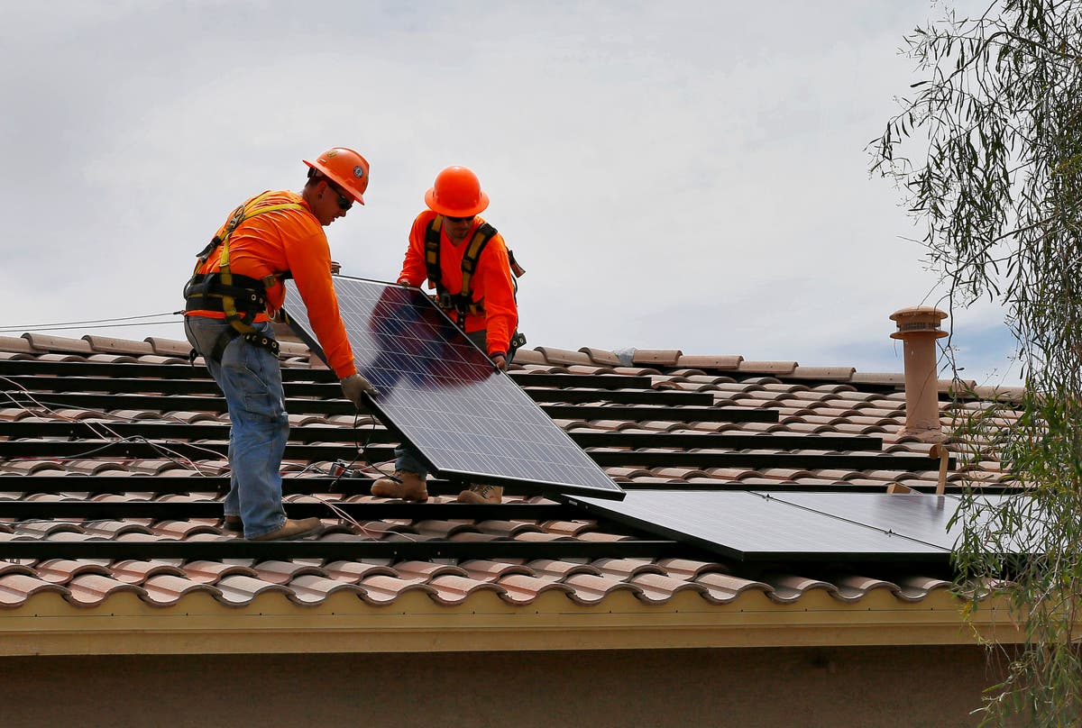 GOP lawmakers take aim at Arizona renewable energy standards GOP lawmakers take aim at Arizona renewable energy standards