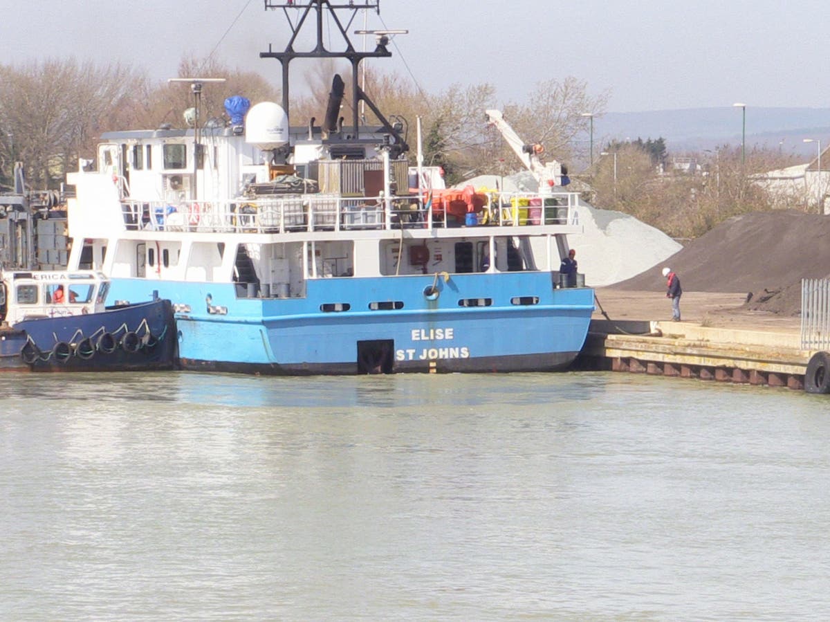 Littlehampton gets taste of Suez Canal chaos as harbour blocked by cargo ship