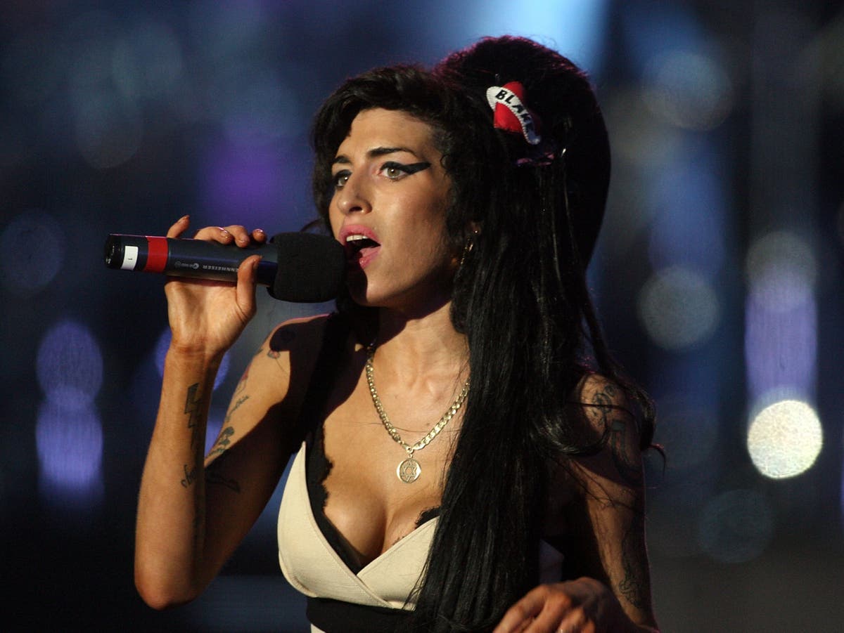 Amy Winehouse: 10 years after death, father says singer should be remembered ‘not just for addiction troubles’ Amy Winehouse: 10 years after death, father says singer should be remembered ‘not just for addiction troubles’