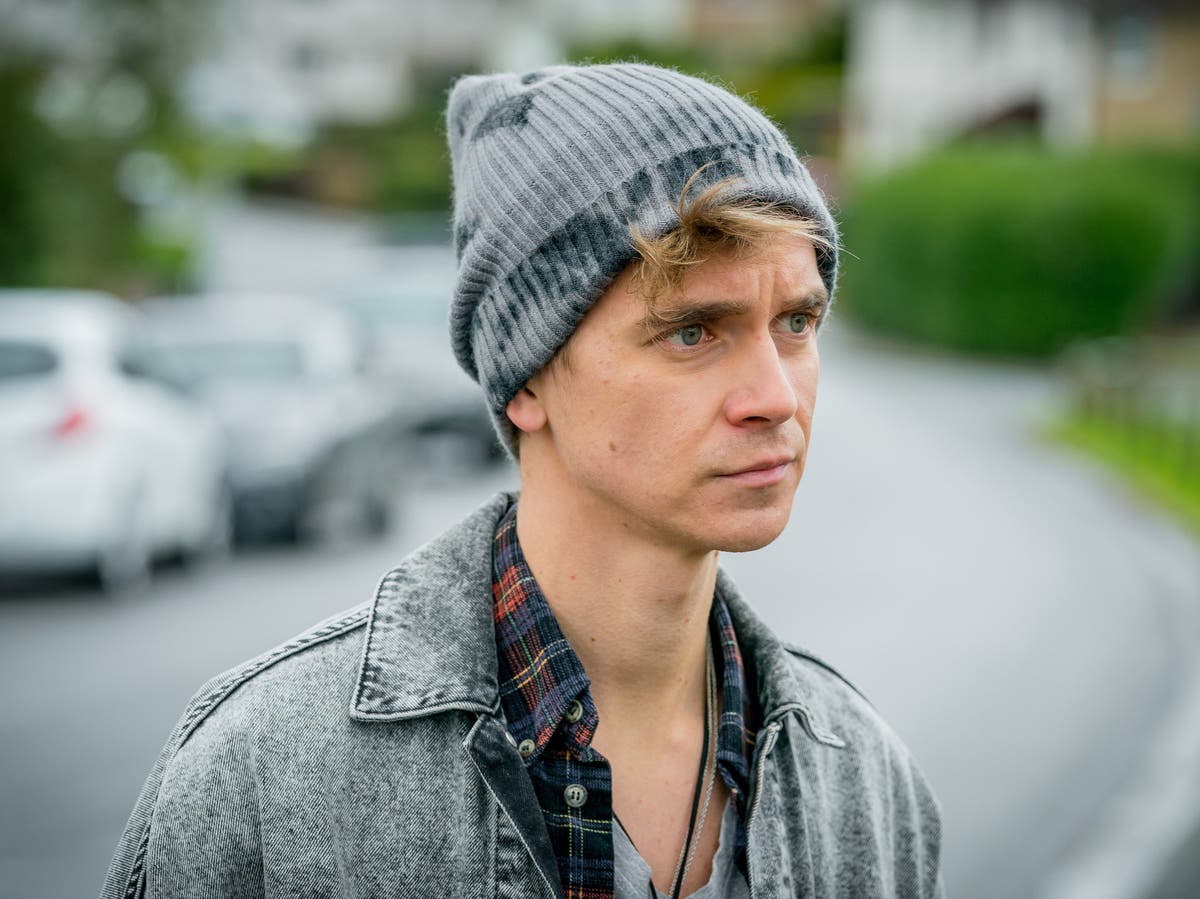 The Syndicate: Joe Sugg impresses fans with ‘on point’ northern accent as YouTube star makes TV acting debut