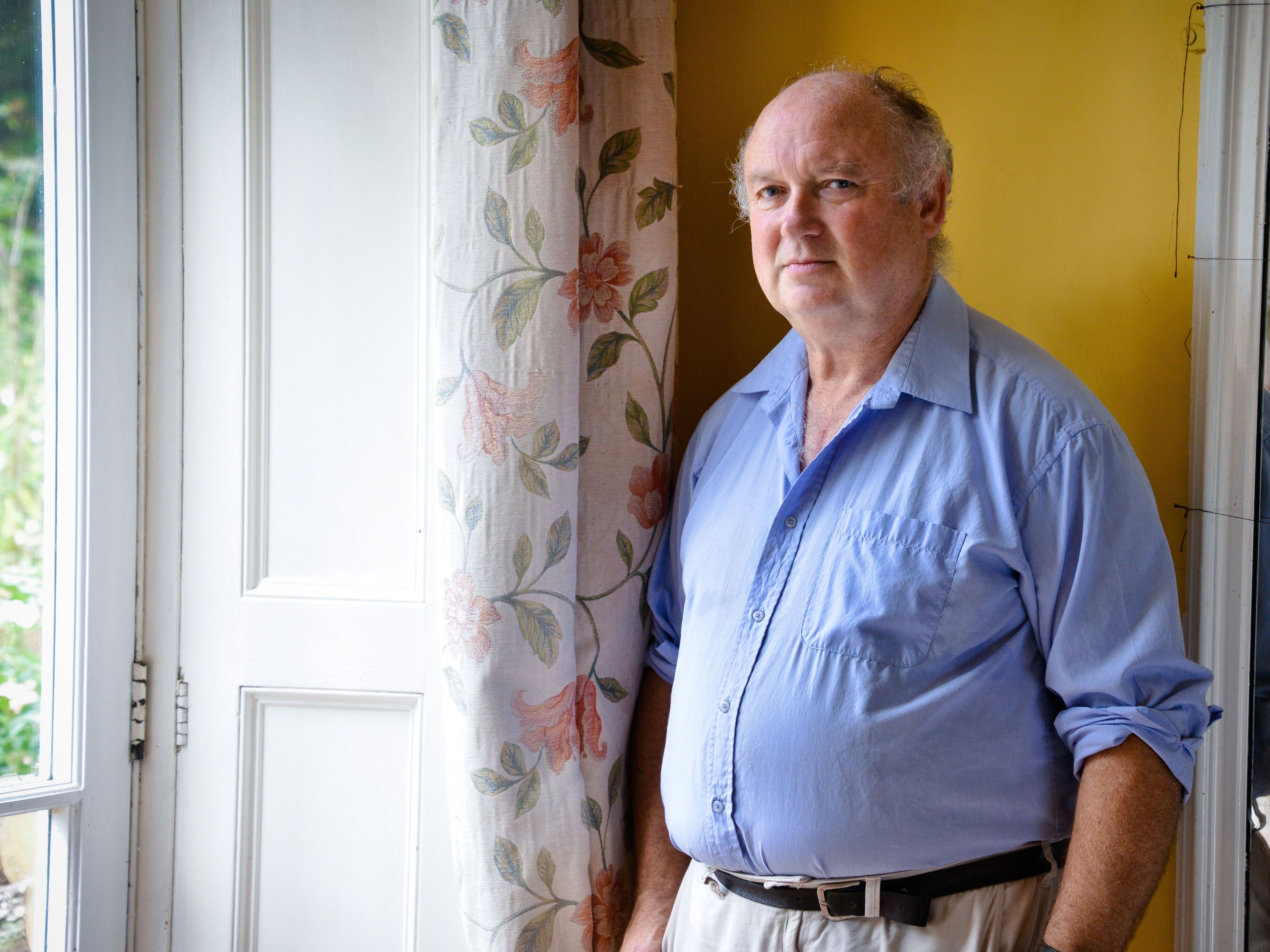 Louis-De Bernieres