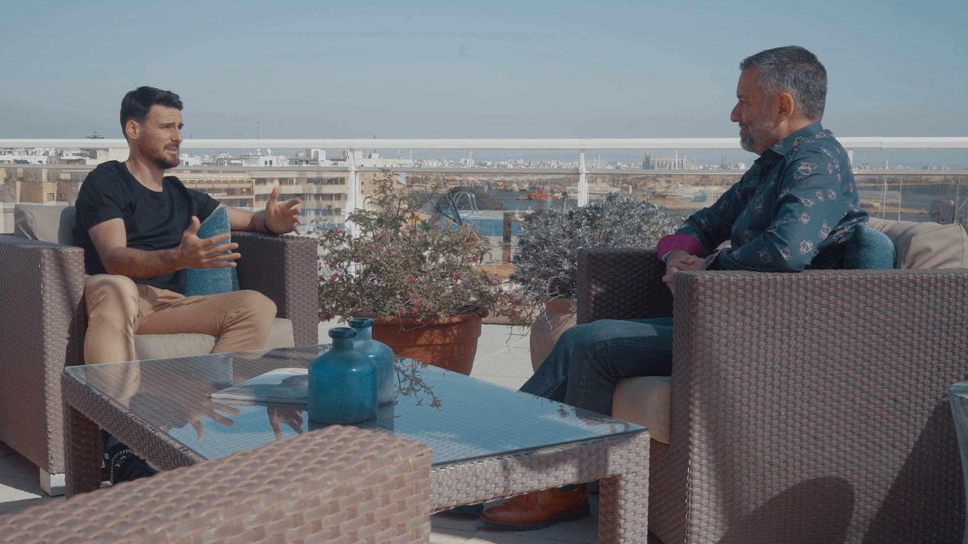 Aritz Aduriz speaks with Guillem Balague for LaLiga TV