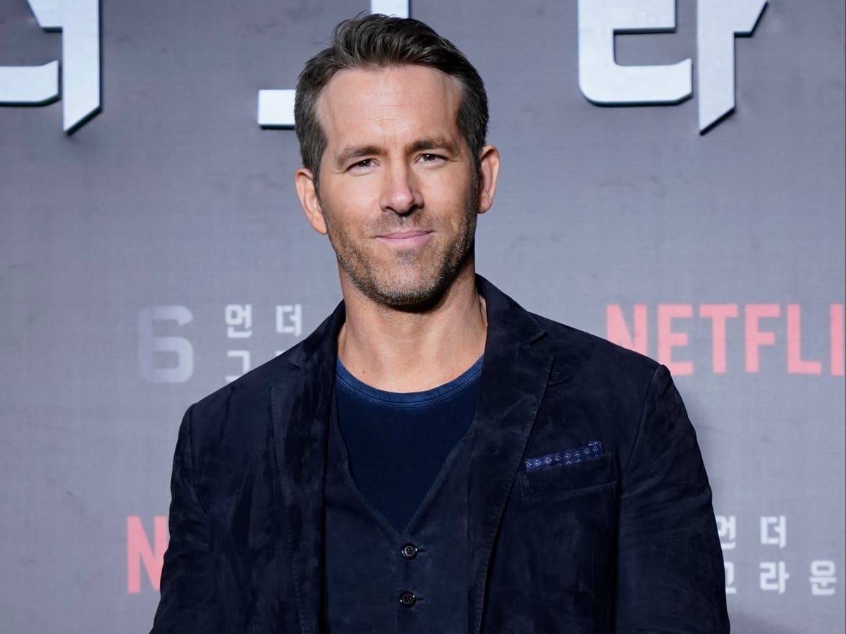 ‘Finally got 5G’: Ryan Reynolds trolls conspiracy theorists as he receives Covid vaccine
