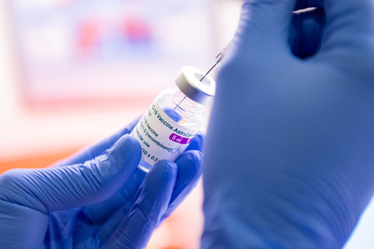 Covid: Foreign holiday destinations to get ‘traffic-light’ grades based on vaccine rollout, reports say