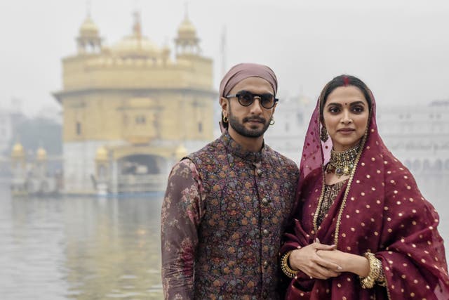 <p>File image: Bollywood actors Ranveer Singh and Deepika Padukone at the Golden Temple in Amritsar</p>
