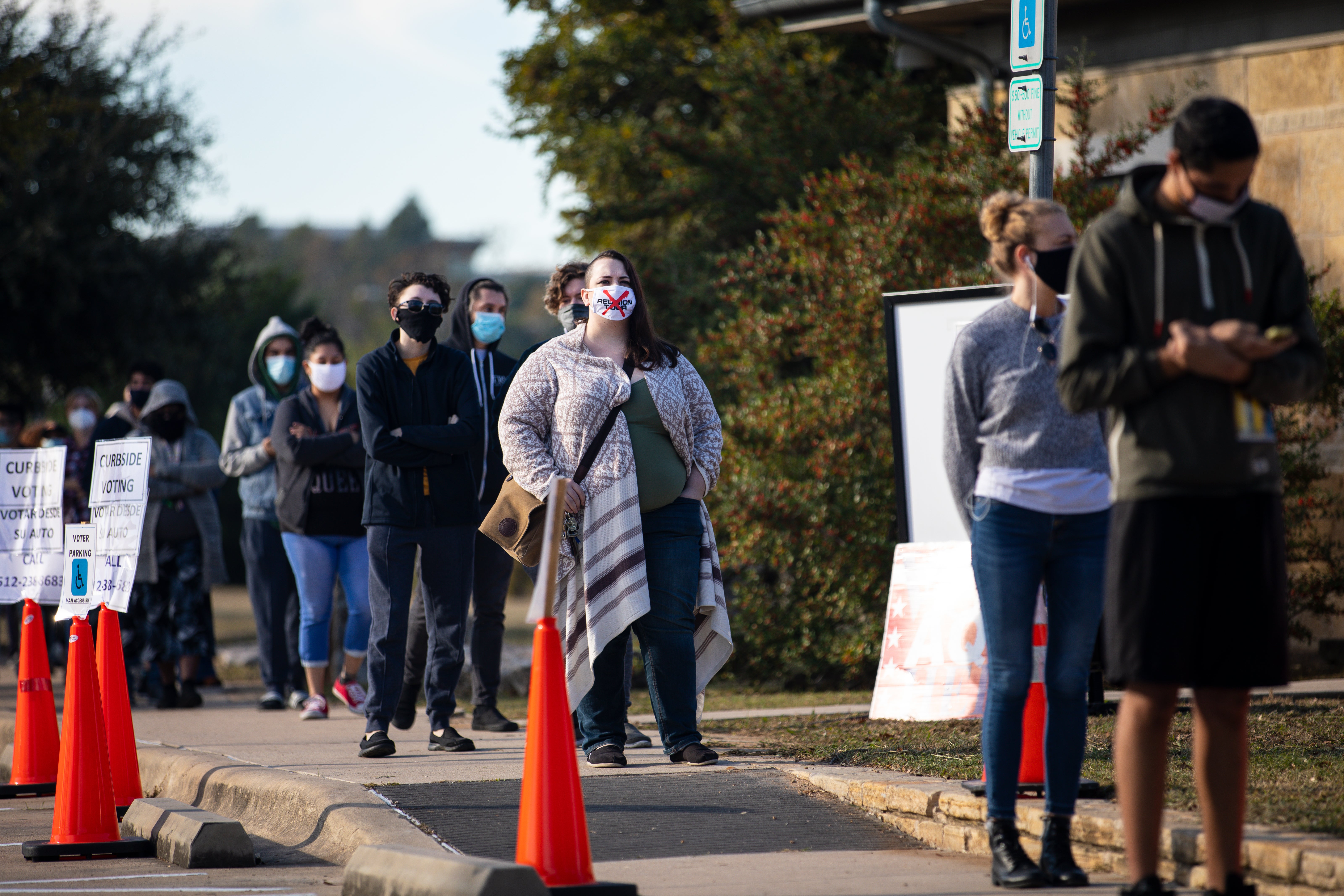 <p>El Senado de Texas aprobó el proyecto de ley con una votación de 18 a 13 después de aproximadamente siete horas de debate.</p>