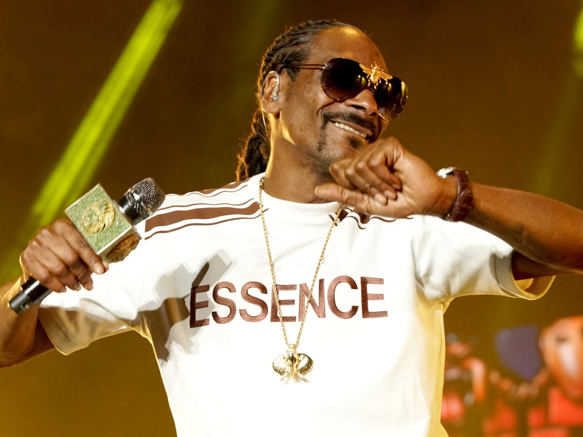 Snoop Dogg is joining The Voice as a Mega Mentor