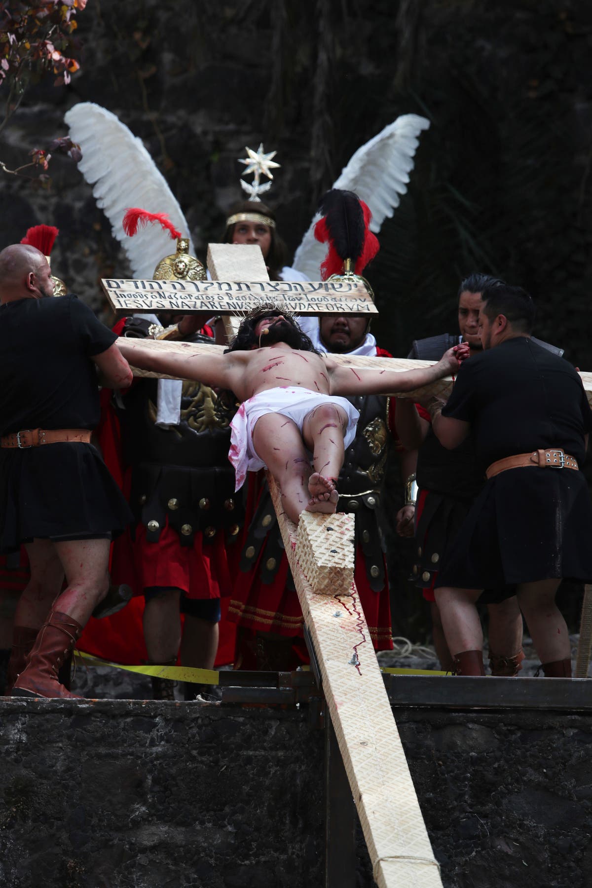 Mexico Good Friday re-enactment another victim of pandemic 