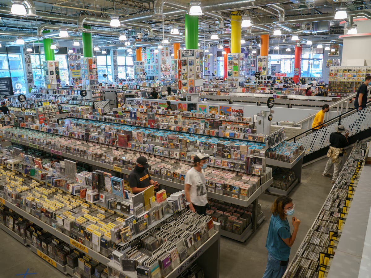 California OKs indoor sports, concerts as COVID cases plunge