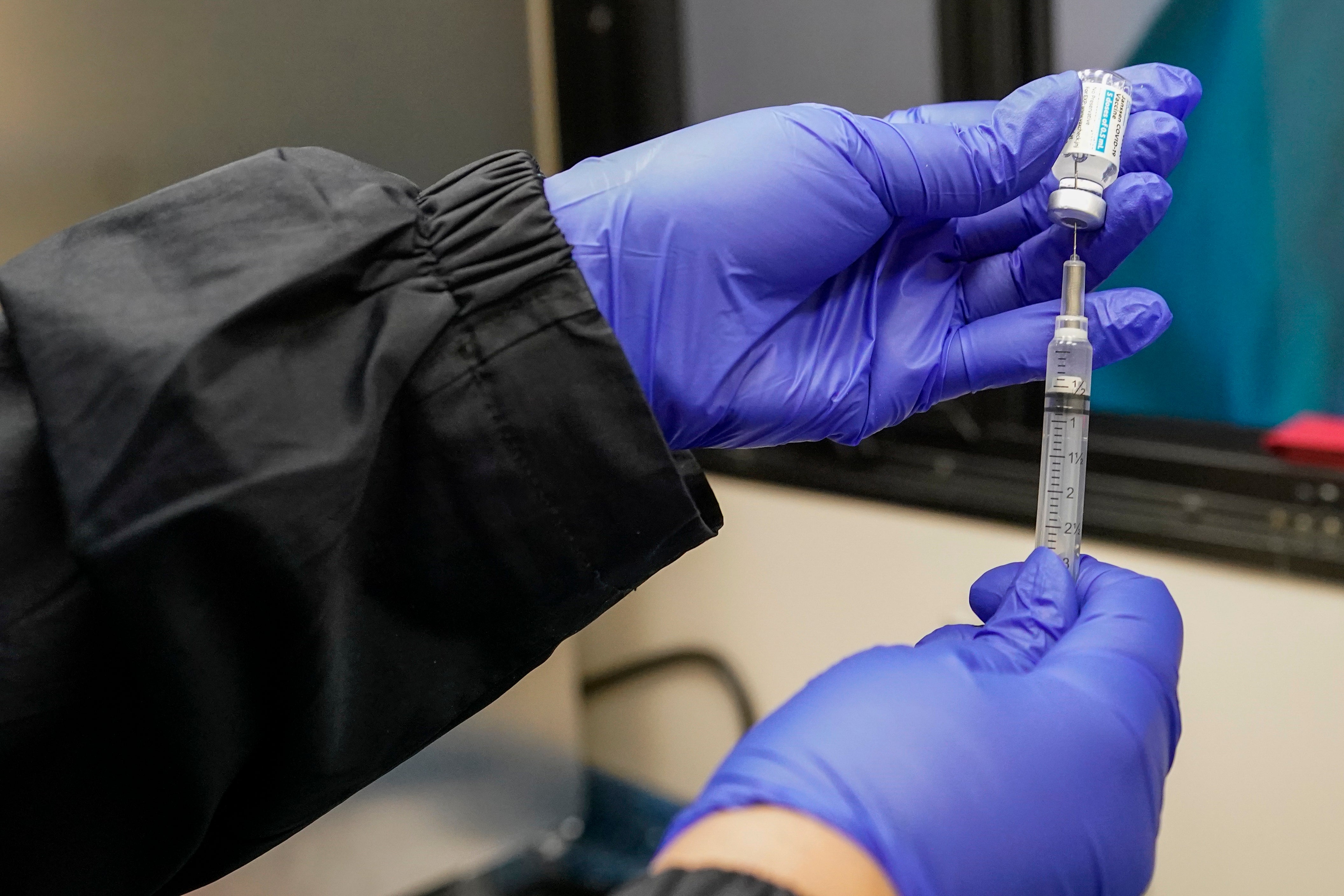 Virus Outbreak Prisoner Vaccines