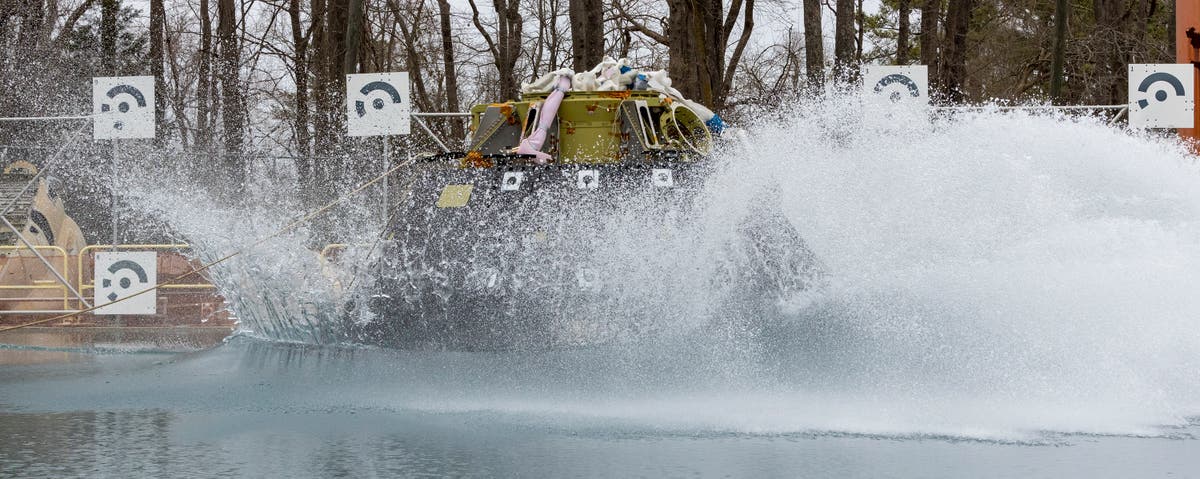 Watch live as Nasa performs ‘water drop’ tests on its Orion spacecraft Watch live as Nasa performs ‘water drop’ tests on its Orion spacecraft