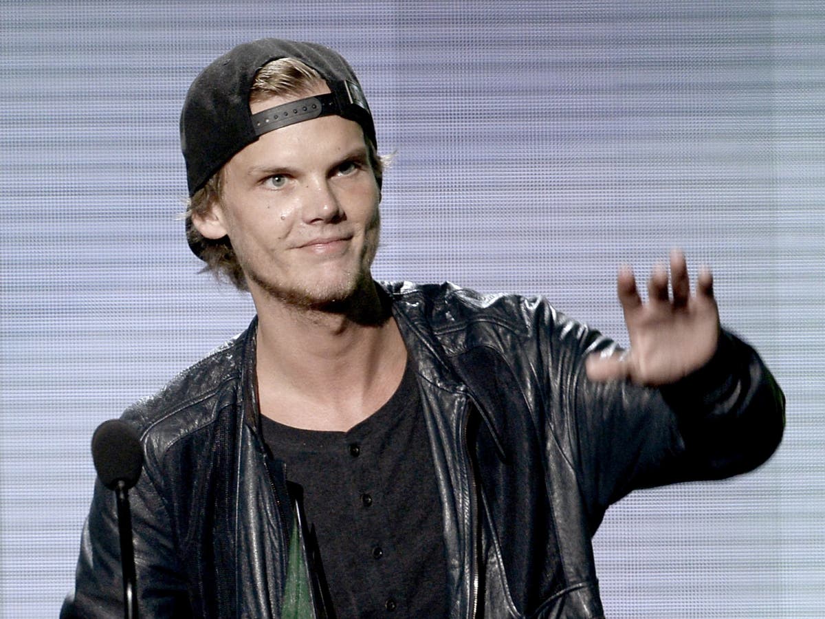 Avicii's opens up labelling his son's death suicide: 'You should call things what they are' | The Independent