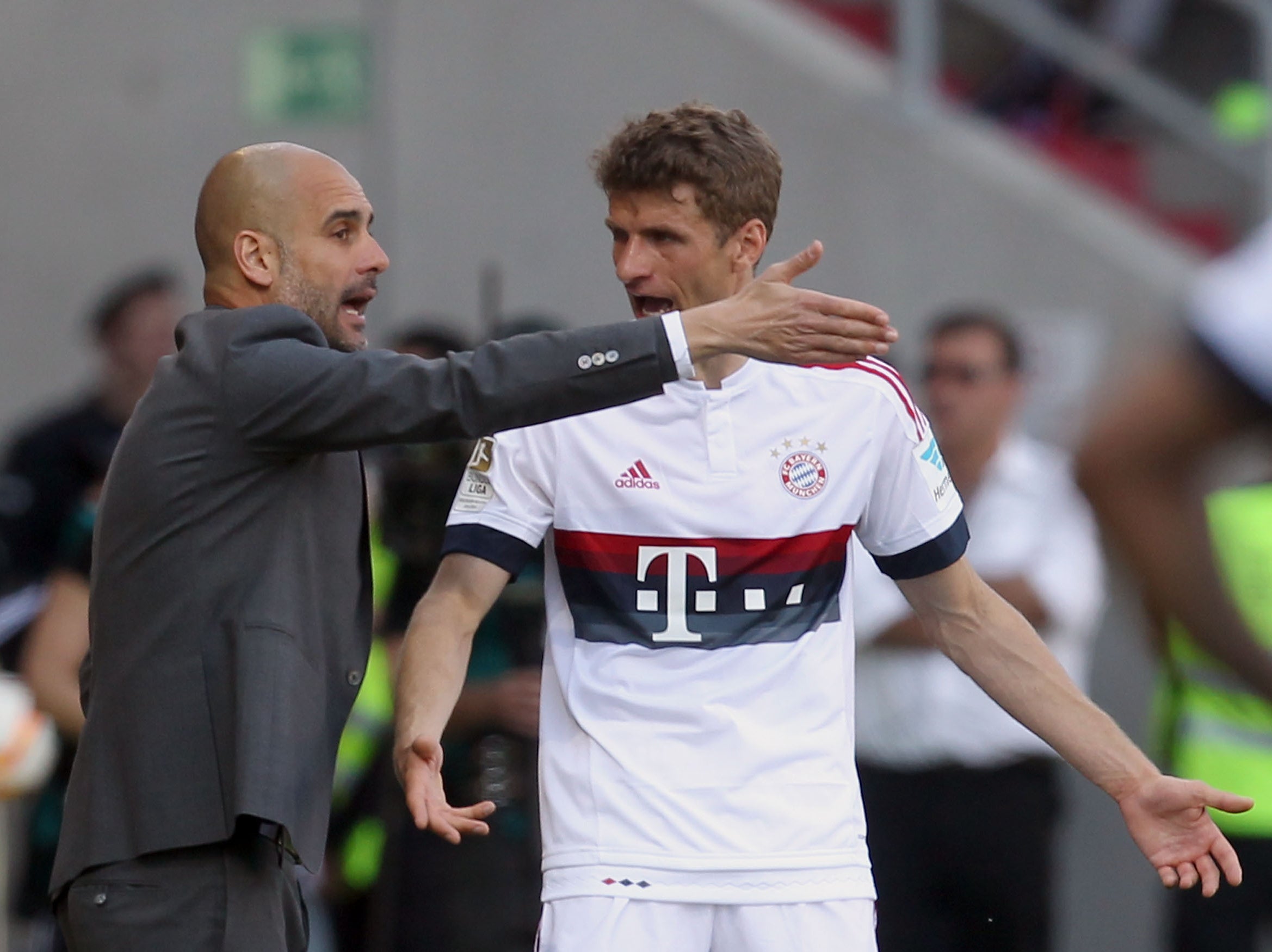 Muller with Pep Guardiola in 2016, during the coach’s time at Bayern