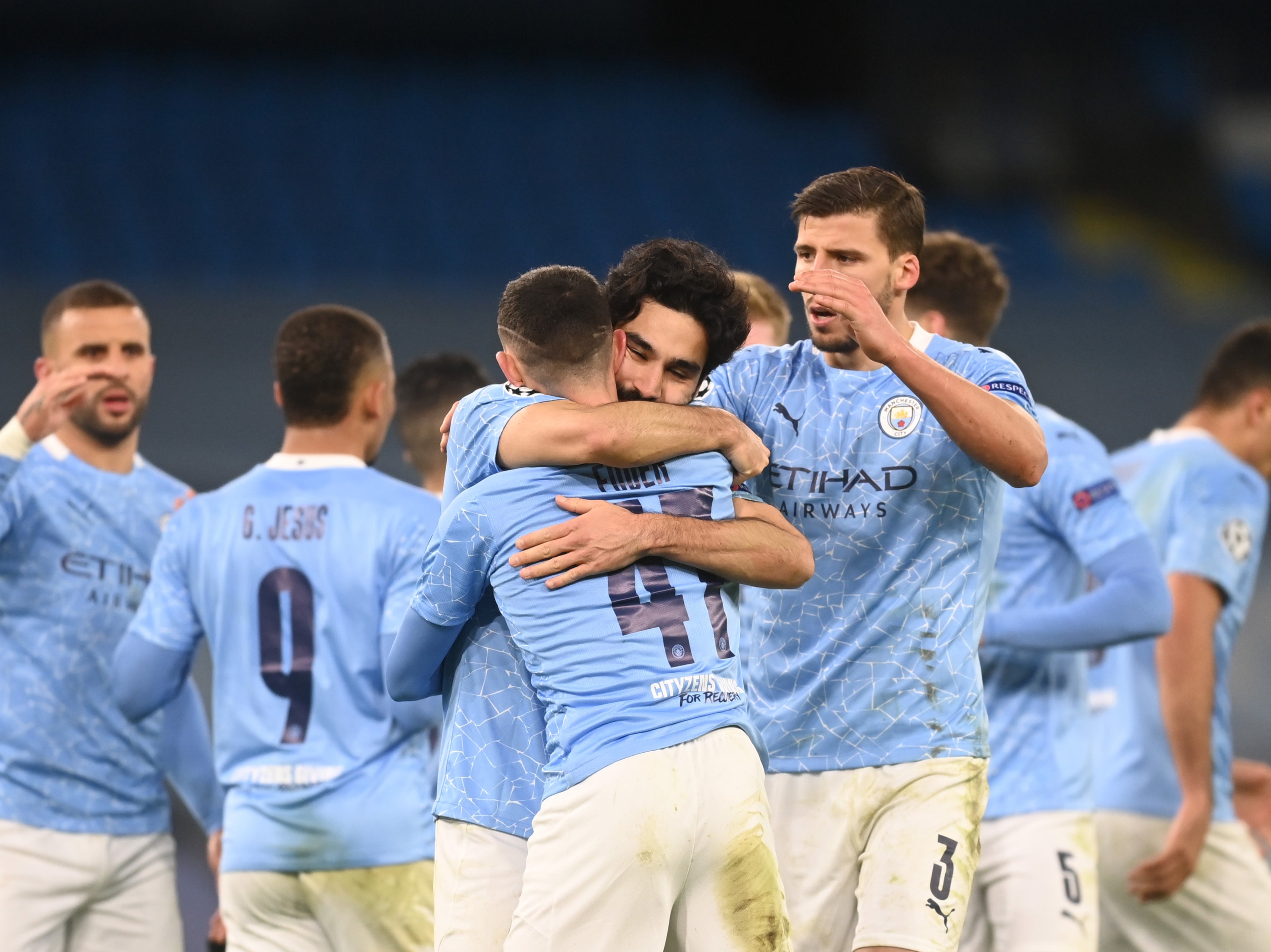 Phil Foden (centre) scored the winner for Man City in the last minute