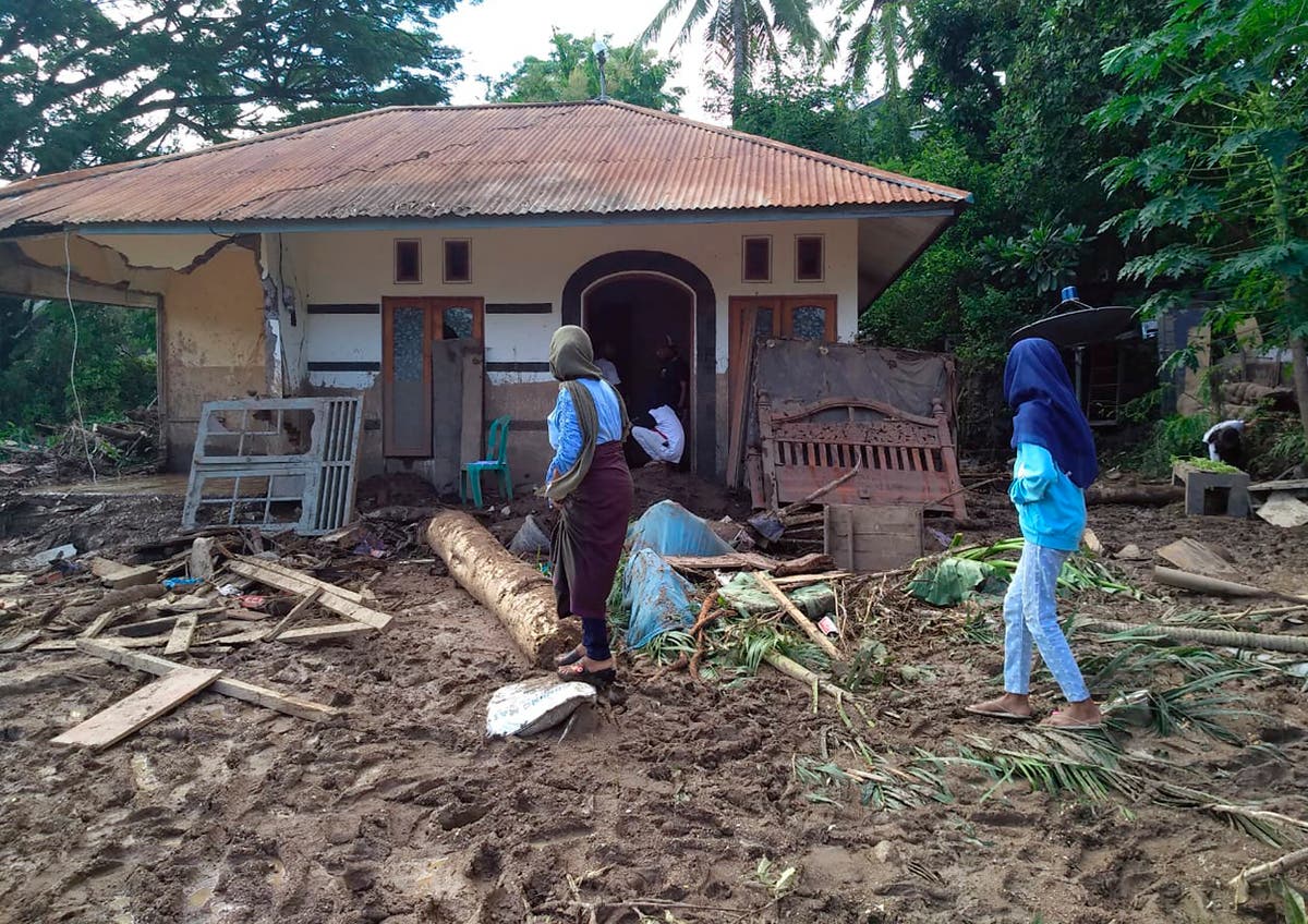 Indonesia landslides death toll rises to 119, dozens missing