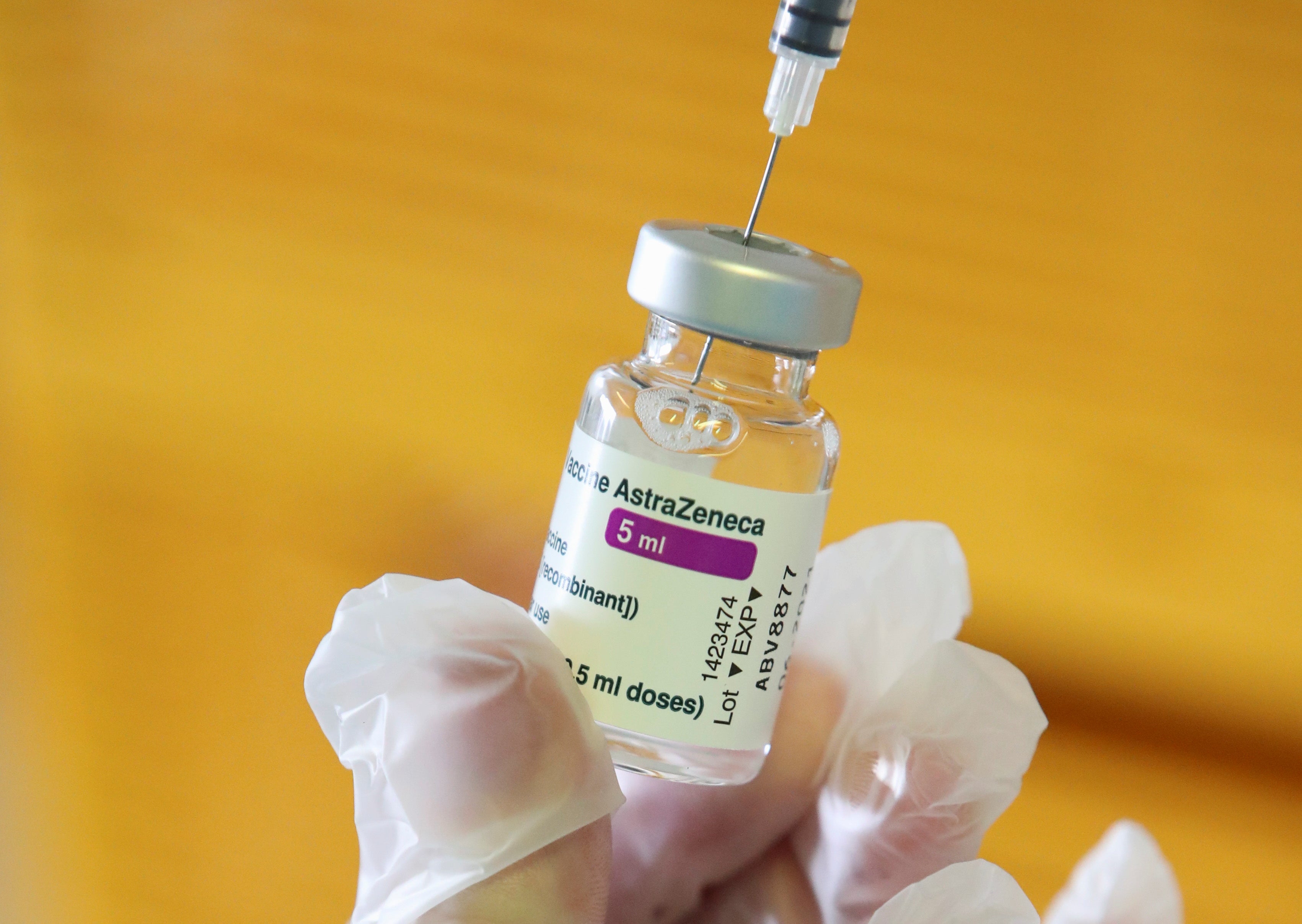 People under-30 will be offered an alternative vaccine