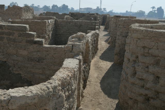 <p>A new archaeological discovery in Luxor, Egypt, is believed to be a 3,000-year-old city </p>