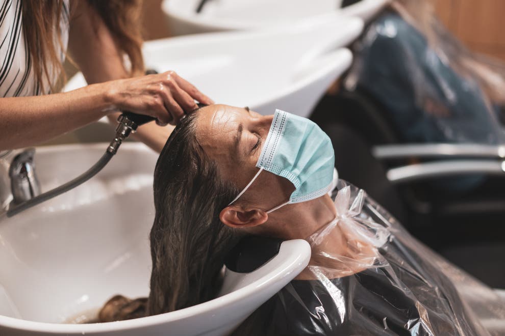 Hairdressers and beauty salons advised to consider providing ‘shorter