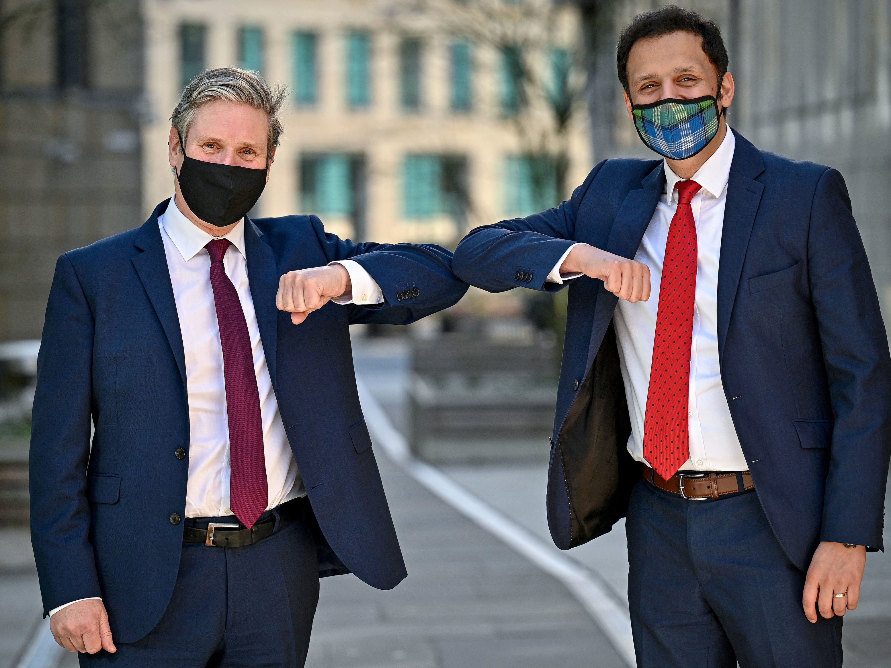 Labour leader Keir Starmer and Scottish Labour Leader Anas Sarwar in Edinburgh