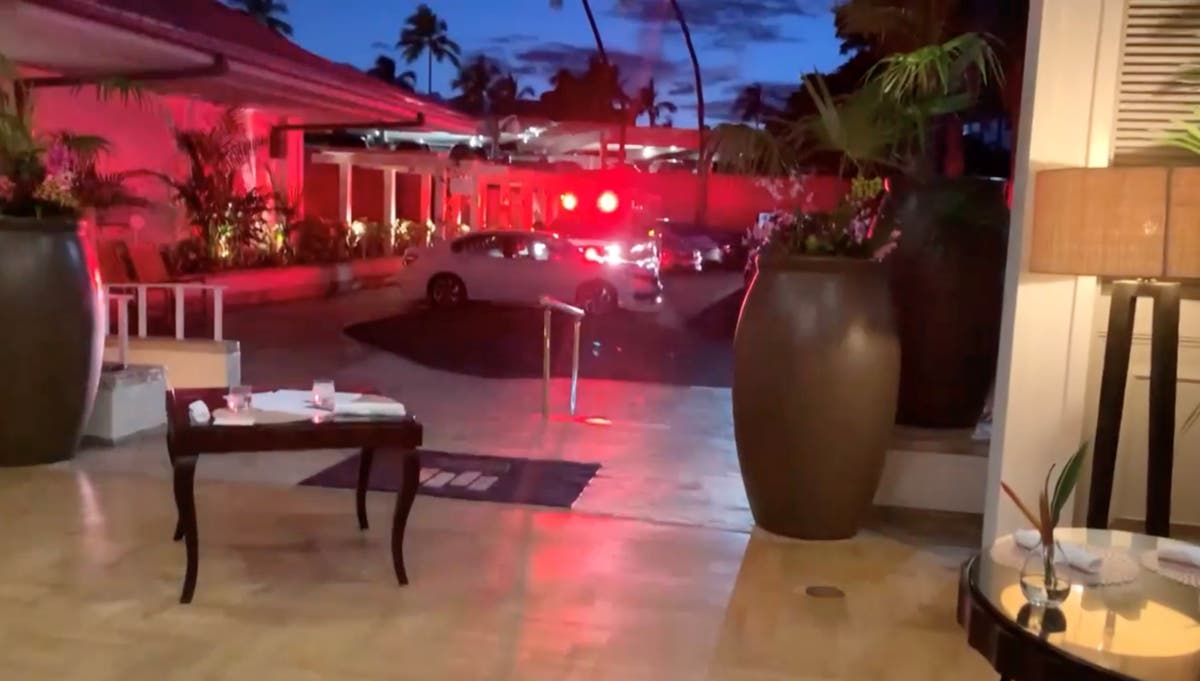 Video from Hawaii hotel lockdown shows guests huddled inside after gunman fires on staff 