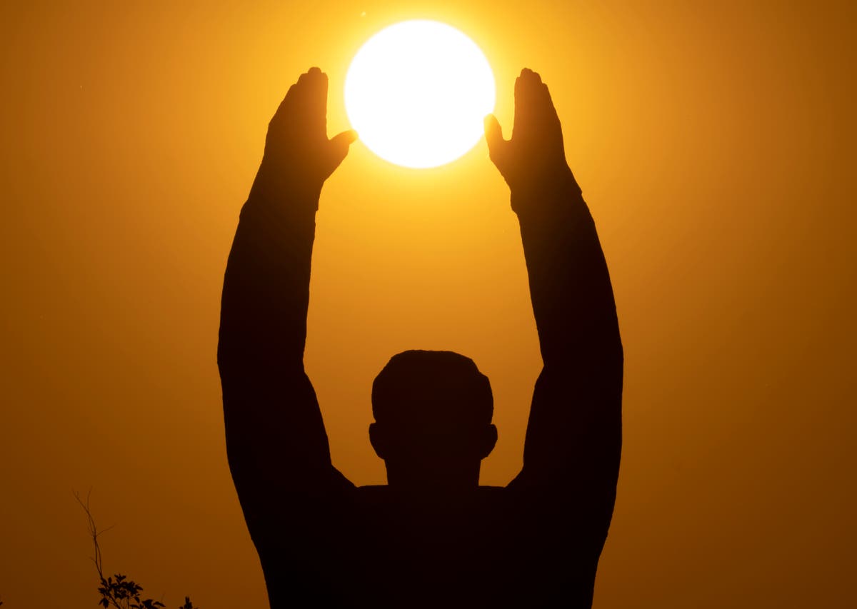 AP PHOTOS: From Moscow to Pacific, Russia glorifies Gagarin - Vimarsana News