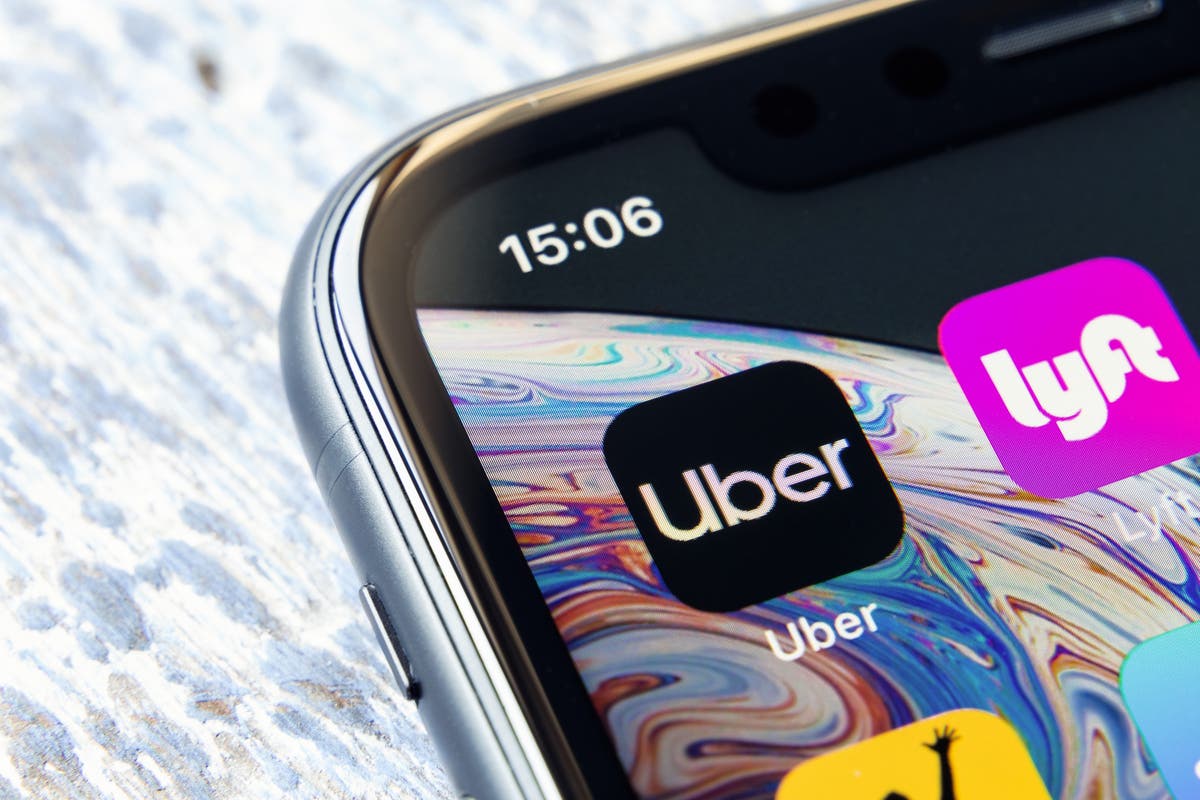 White House partners with Uber and Lyft for free rides to vaccination sites