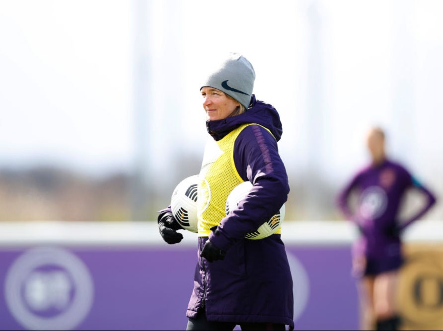 Hege Riise oversees England training