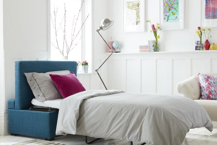 Sofa.com henry single bed in box, oxford blue brushed linen cotton indybest