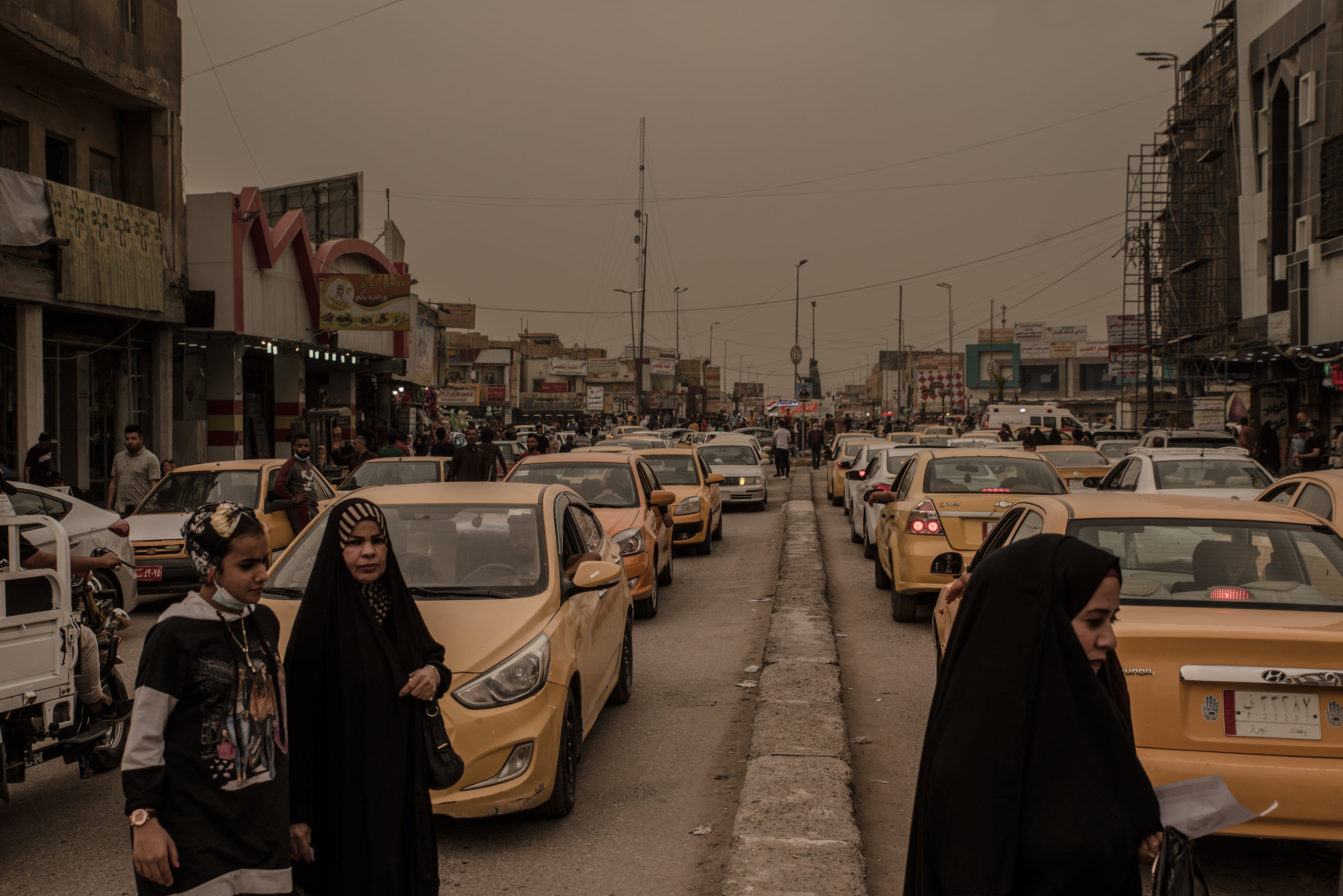 Mostly Shiite city Nasiriya clogged with traffic