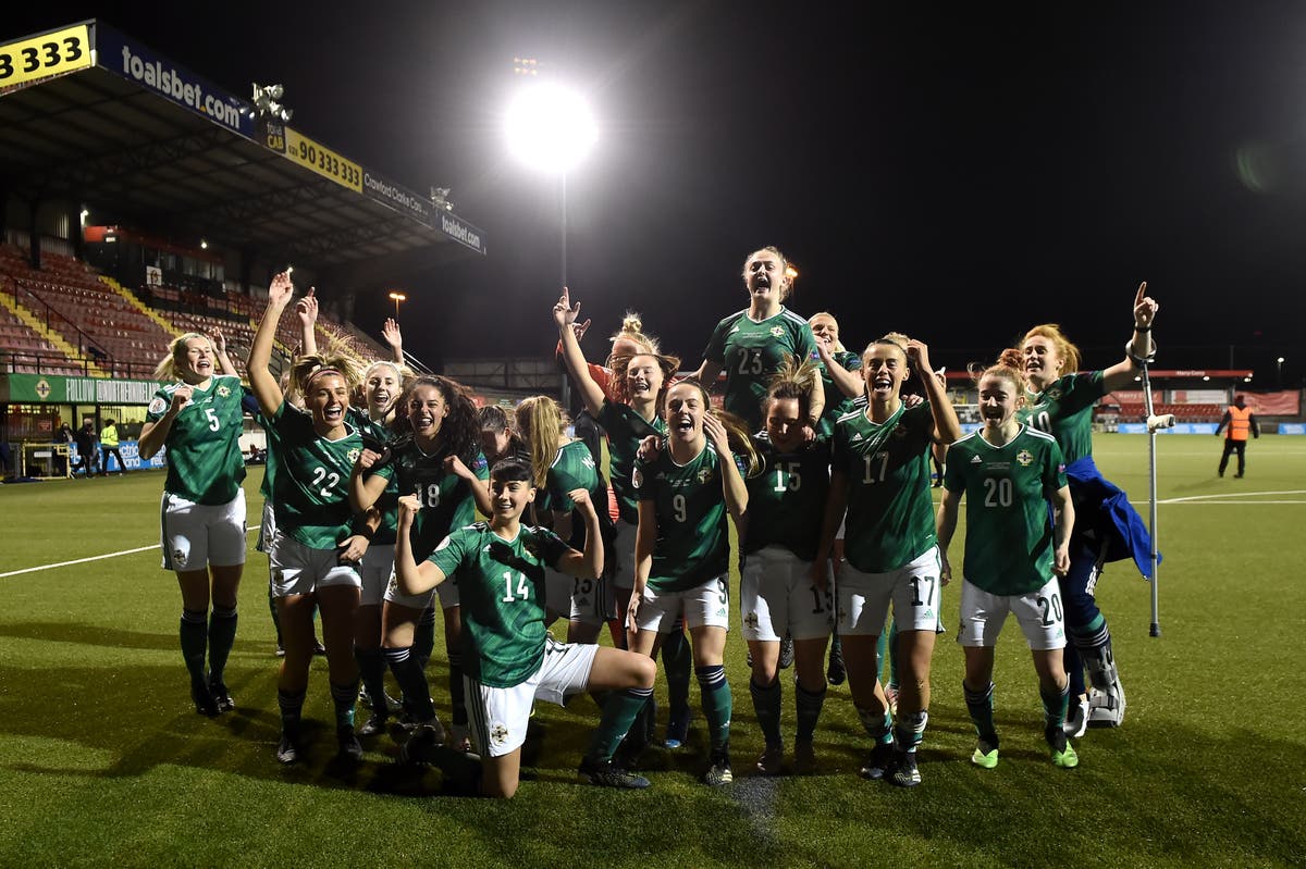 Euro 2022: Northern Ireland Women make history by reaching first major