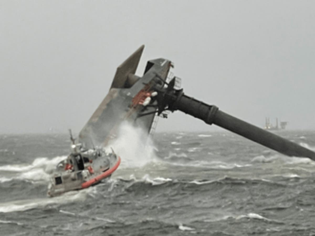Louisiana capsizing: Twelve lost at sea after &lsquo;microburst&rsquo; storm hits coast
