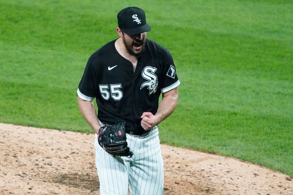 White Sox LHP Carlos Rod&oacute;n throws no-hitter against Indians 