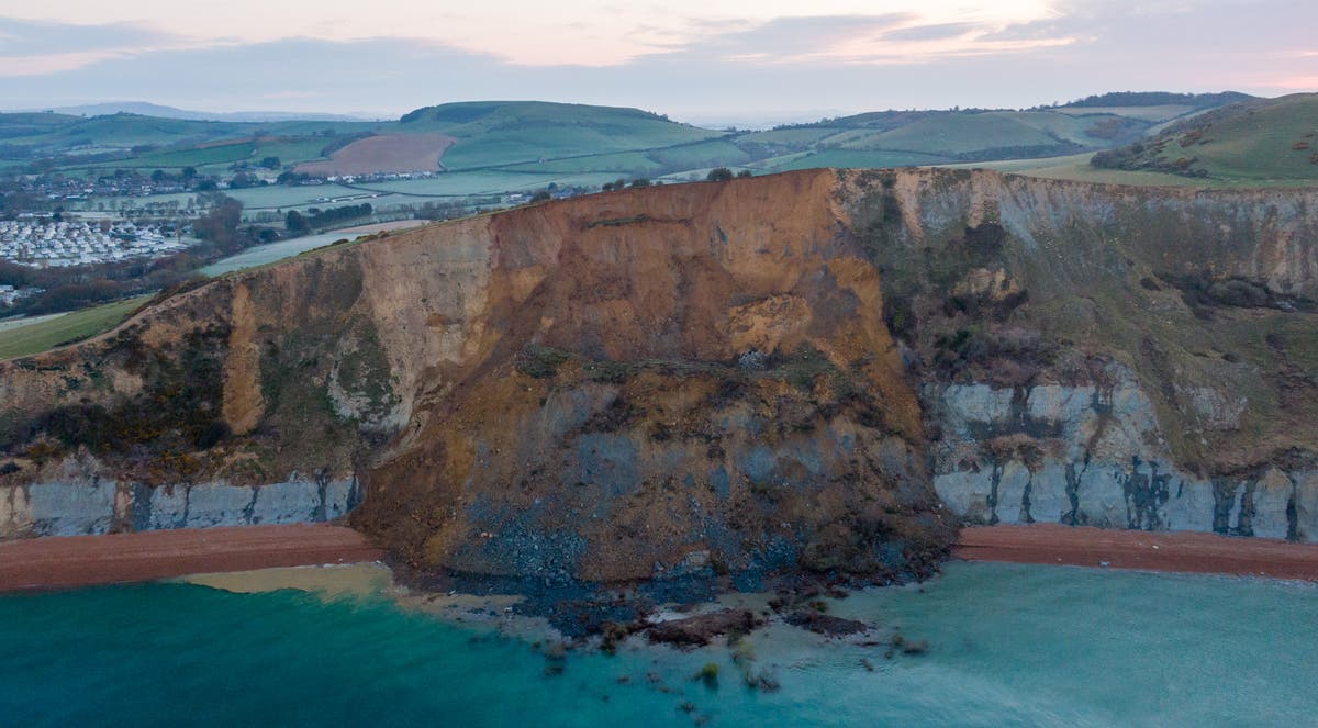 Climate crisis: Why are we seeing so many huge cliff falls on the UK’s coastline?