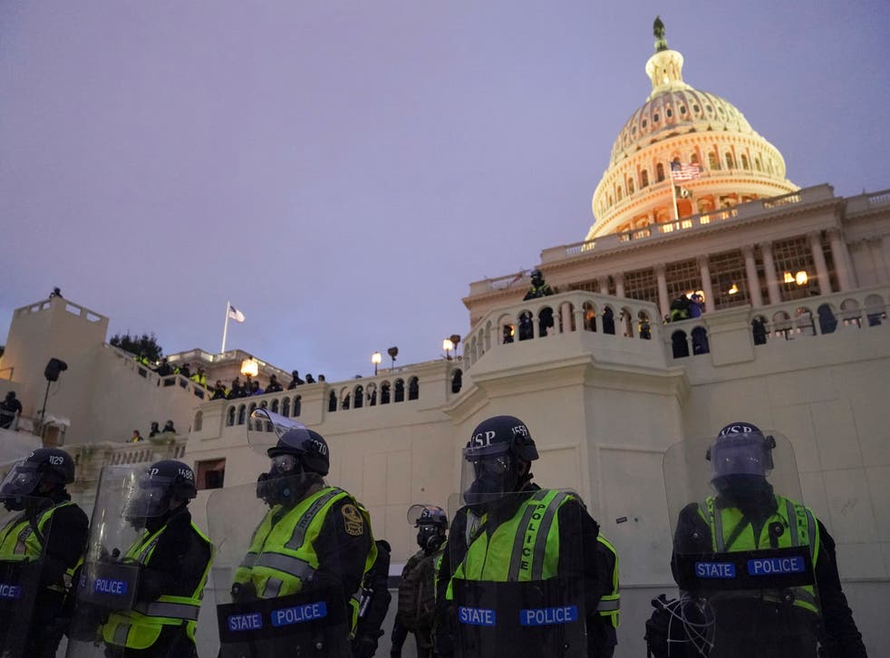 CAPITOLIO-SEGURIDAD