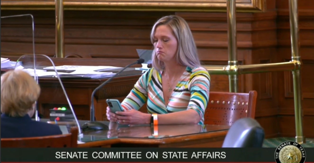 Amber Briggle speaking at the Texas Senate Committee on State Affairs against four bills that would criminalise parents who support their transgender children