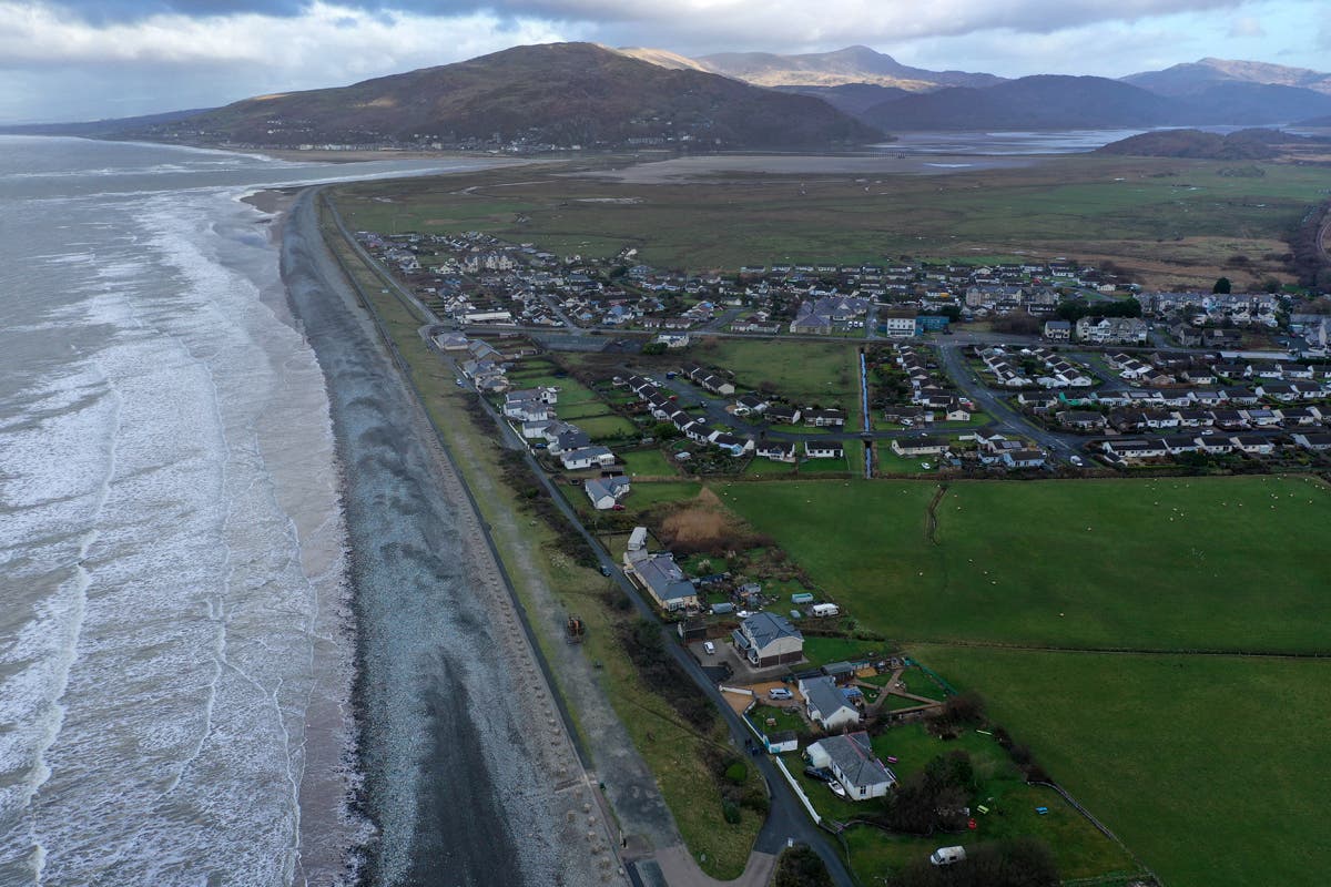 Fairbourne: The first decommissioned community that will be lost to the waves