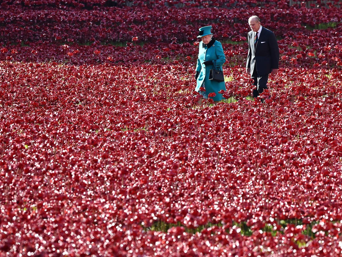 ‘All the usual channels of support have been curtailed’: How the pandemic has reshaped our experience of grief ‘All the usual channels of support have been curtailed’: How the pandemic has reshaped our experience of grief