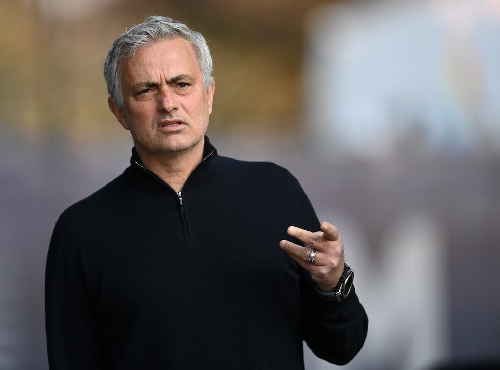 Jose Mourinho issues blunt response to Paul Pogba's criticism of his  management at Manchester United | The Independent