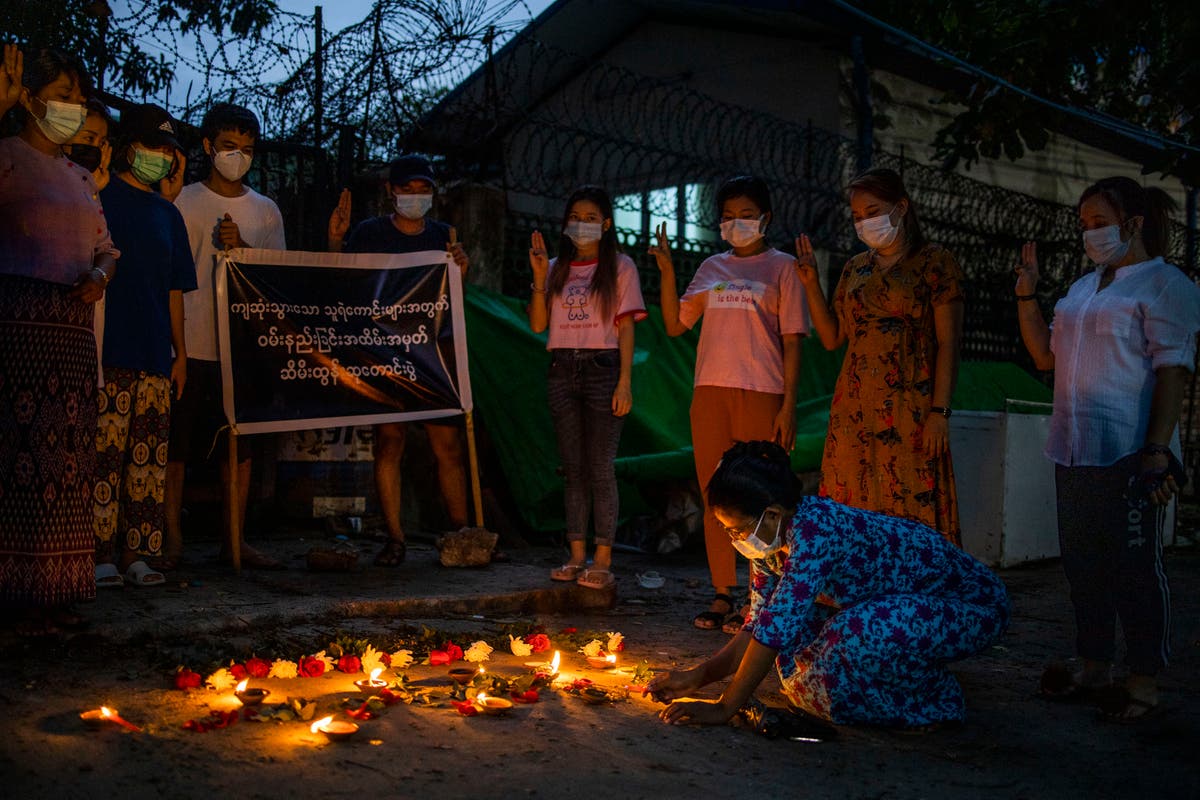 Myanmar pardons prisoners, unclear if activists among them Myanmar pardons prisoners, unclear if activists among them