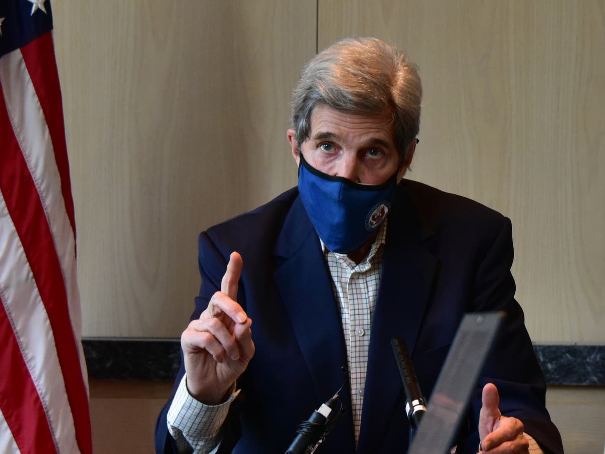 Biden news &mdash; live: John Kerry apologises for Trump as mask-burning event ends conservative conference