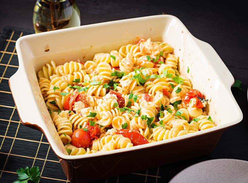 <p>Streamline the cult recipe by chucking everything, including the pasta, together in one pot to bake in the oven</p>